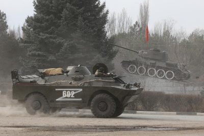 российские военные в Армянске 24.02.2022