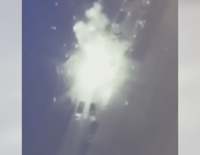'Що Байрактар животворчий робить': з'явилося відео нищівного удару ЗСУ по окупантах 'Що Байрактар животворчий робить': з'явилося відео нищівного удару ЗСУ по окупантах