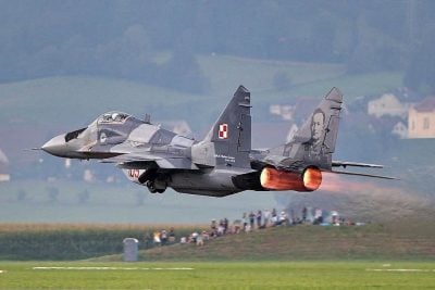 Бити ворога з повітря: країни ЄС передадуть Україні 70 Міг-29 і Су-25 Бити ворога з повітря: країни ЄС передадуть Україні 70 Міг-29 і Су-25
