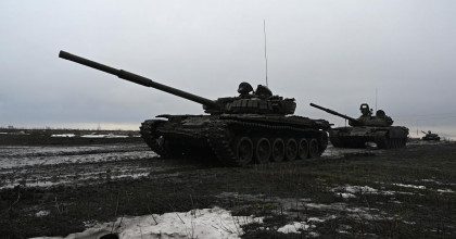 "Орки лезут снова": оккупанты атакуют танками Николаев