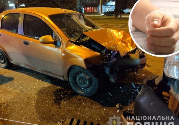 Навіть не гальмував: в Одесі легковик збив 12-річну школярку просто на зебрі