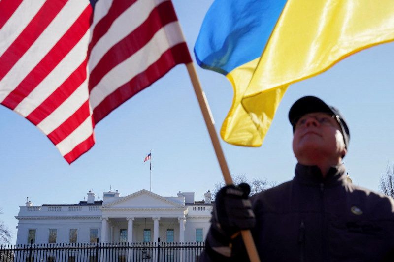 В США предложили вооружить Украину за счет РФ и раскрыли неожиданный сценарий