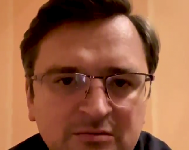 "Вимагайте від Путіна зупинити війну": глава МЗС України Кулеба звернувся до росіян