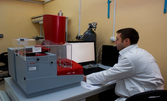 Російські окупанти знищили новітню лабораторію в Чорнобилі вартістю 6 млн євро Російські окупанти знищили новітню лабораторію в Чорнобилі вартістю 6 млн євро