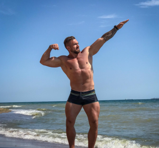 'Глаза и улыбка, которые украли все женские сердца': кто новый 'краш' украинок