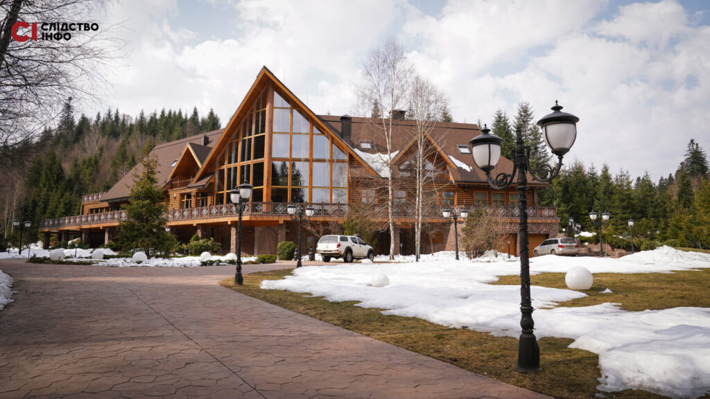 Палац Медведчука на Закарпатті