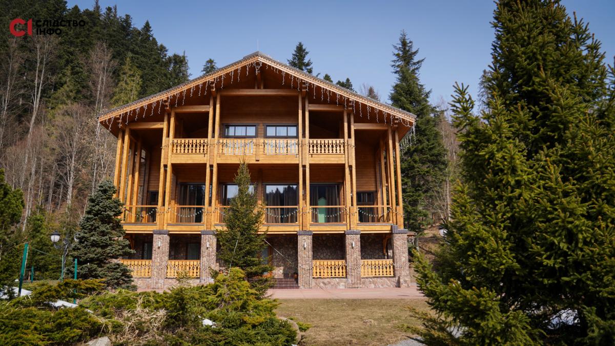 Палац Медведчука на Закарпатті