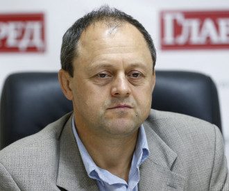 Леонид Поляков