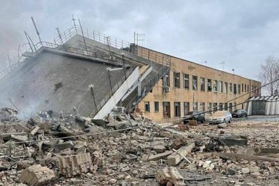 Ракетний удар по аеропорту Вінниці: 6 осіб перебувають під завалами Ракетний удар по аеропорту Вінниці: 6 осіб перебувають під завалами