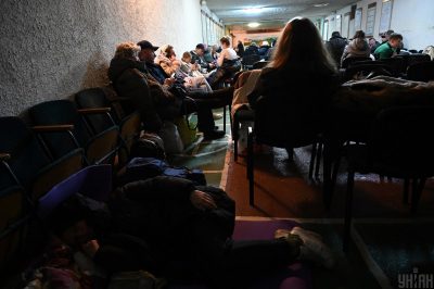 "Постійно ведуться бої, але ми не відступаємо": що зараз відбувається на підходах до Києва