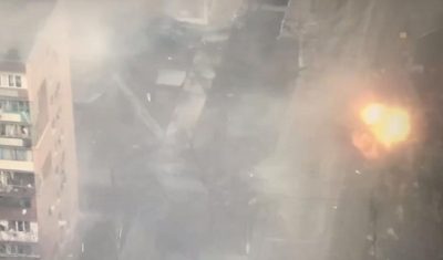 У Маріуполі окупанти РФ на вулиці з танка розстріляли пенсіонера