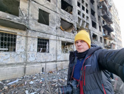 Мир наизнанку в Украине: Комаров показал страшные кадры разрушений в Киеве