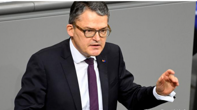 "З Путіним миру більше не буде": депутат Бундестагу назвав єдиний вихід для припинення війни