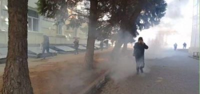 В Херсоне оккупанты закидали гранатами с газом протестующих