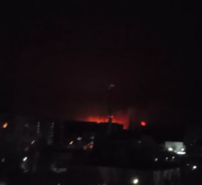 Херсон у вогні: місто оточила масштабна лісова пожежа, рятувальників до гасіння не пускають