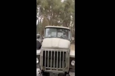 Не стареют душой партизаны:  пожилой украинец угнал у агрессоров грузовик с оружием и патронами