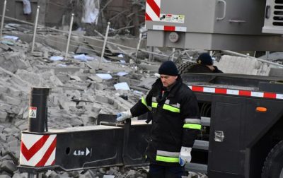 Під уламками зруйнованої будівлі Миколаївської ОДА знайшли вже 12 загиблих