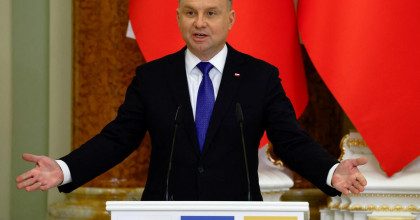 Путин ошибается, если думает сломить волю защитников Украины убийствами мирных жителей - президент Польши
