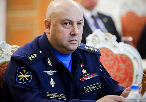 Генерал, який чавив танками людей під час путчу 1991 року, тепер командує війною в Україні