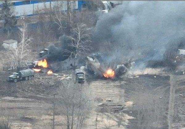 Потужні вибухи та море вогню: під Києвом розгромили угруповання окупантів РФ