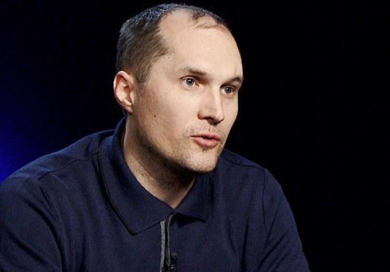 Бутусов рассказал, когда и чем закончится война в Украине