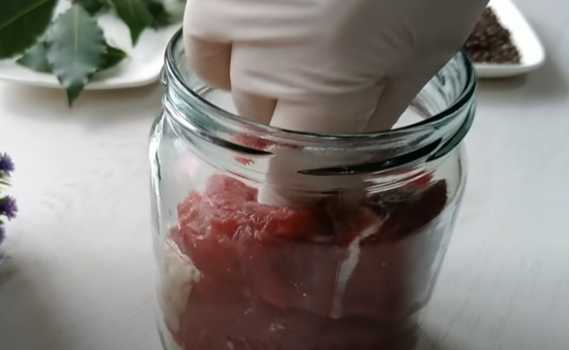 Как сохранить мясо без холодильника: 4 способа хранения