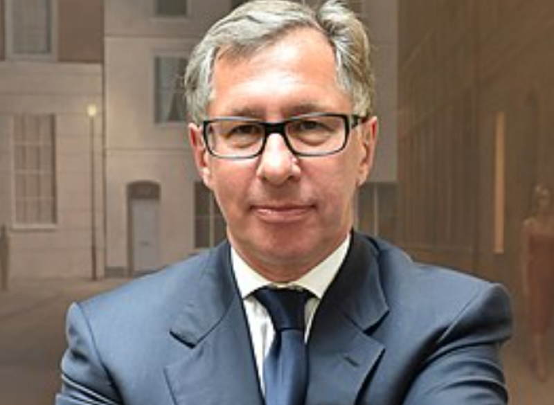 Близький друг Путіна залишився без елітного житлового комплексу в Італії