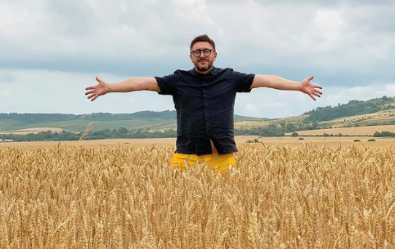 Российский телеведущий отрекся от РФ и вступил в Киевскую Тероборону