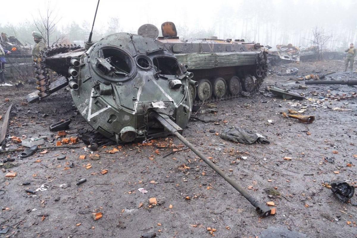 Росія намагається економити техніку в зоні бойових дій і воювати піхотою, зауважив Коваленко Росія намагається економити техніку в зоні бойових дій і воювати піхотою, зауважив Коваленко