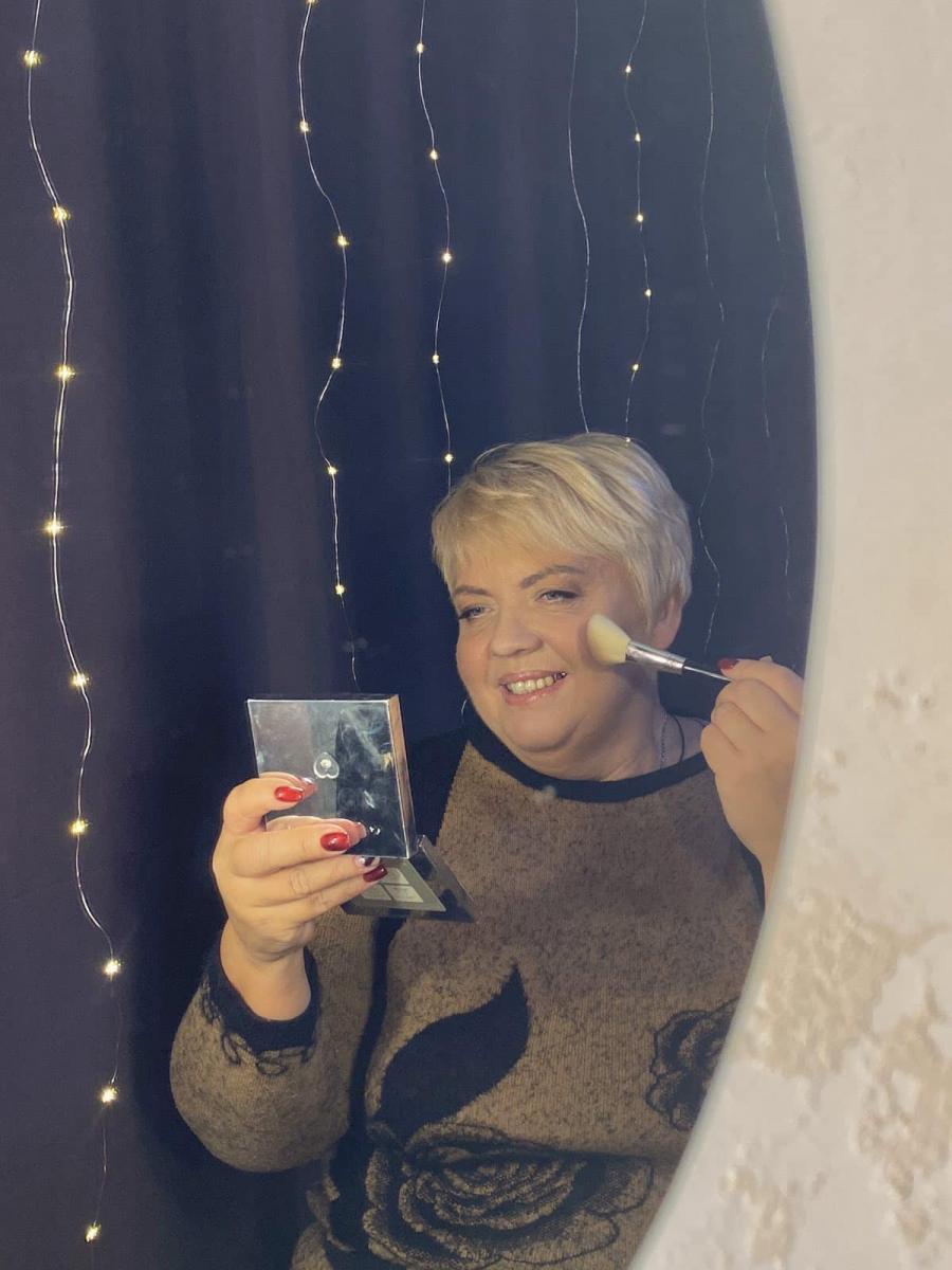 Фото ее руки облетело весь мир: в Буче оккупанты зверски убили женщину, которую опознали по маникюру