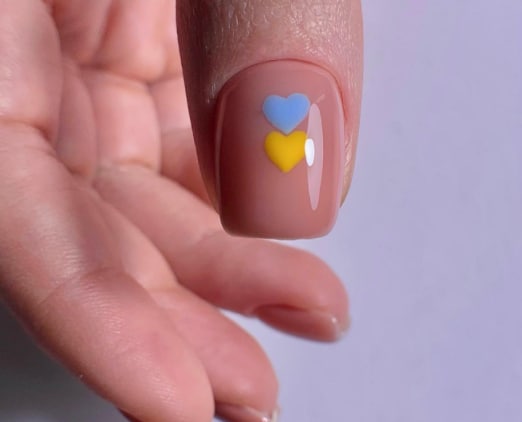 Патриотический маникюр 2022 Патриотический маникюр 2022