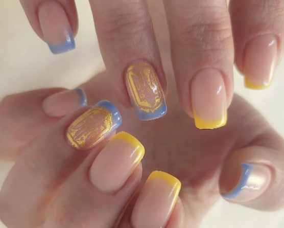 Патриотический маникюр 2022 Патриотический маникюр 2022