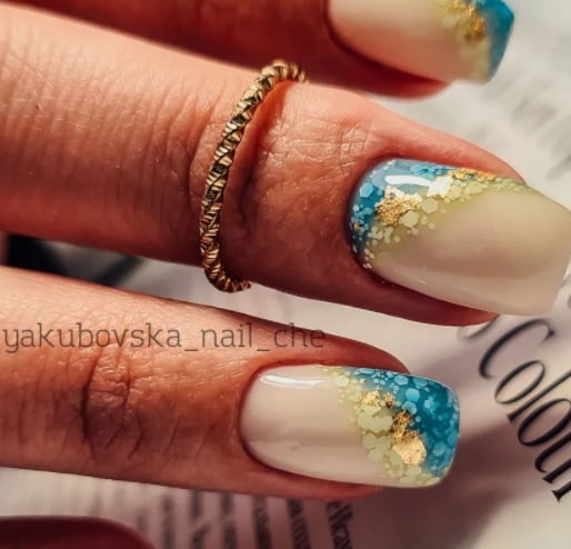 Патриотический маникюр 2022 Патриотический маникюр 2022