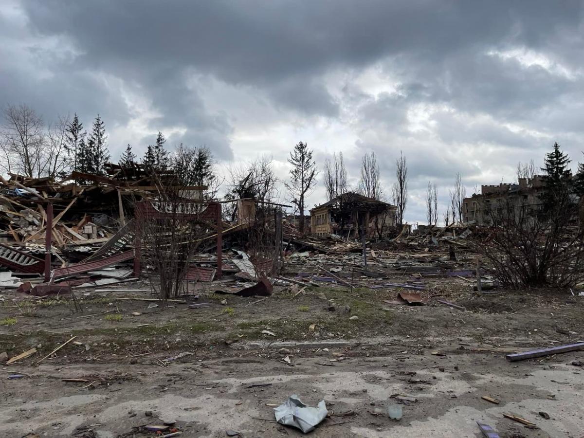 Чернігів після обстрілів російських окупантів Чернігів після обстрілів російських окупантів