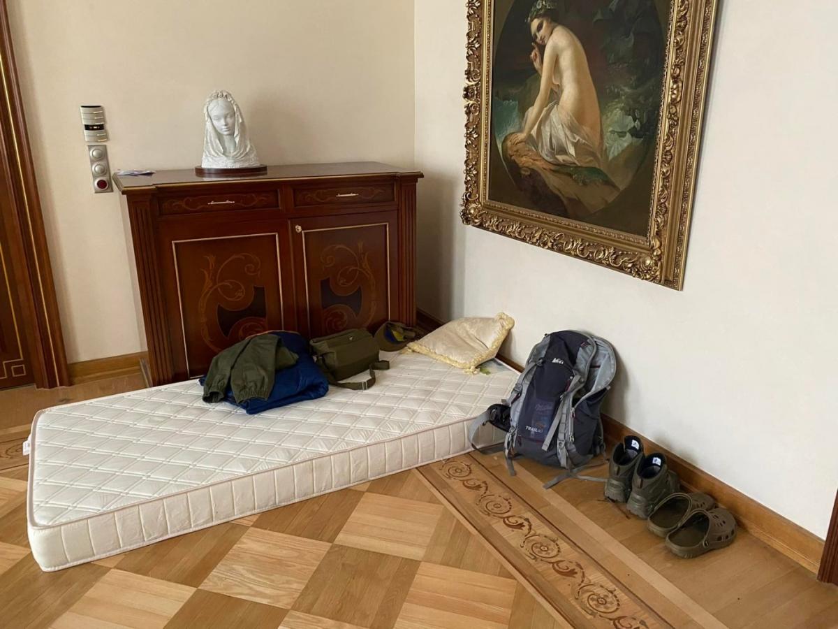 У палаці Пінчука розмістився штаб військових медиків