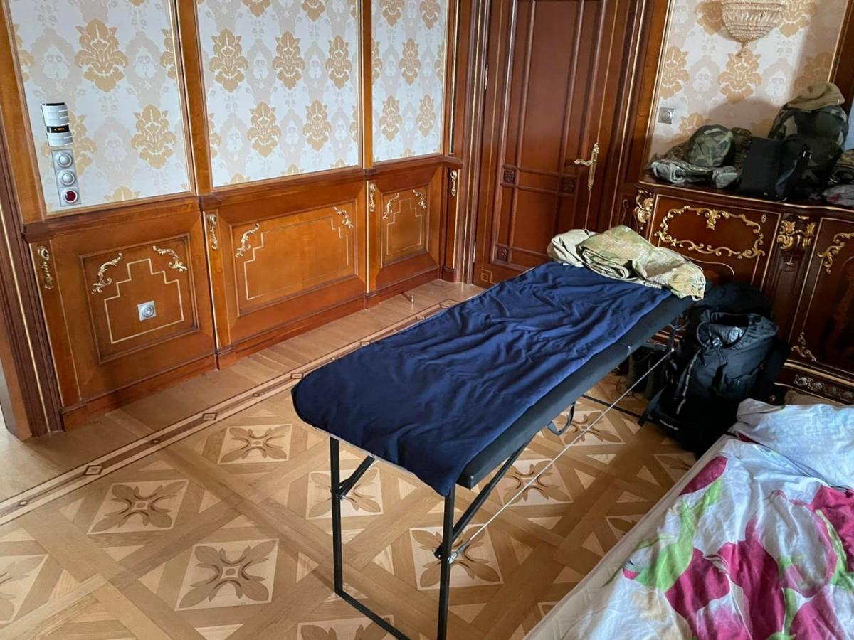 У палаці Пінчука розмістився штаб військових медиків