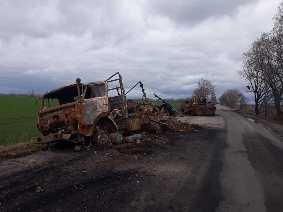 ВСУ рознесли колону орків на Чернігівщині ВСУ рознесли колону орків на Чернігівщині