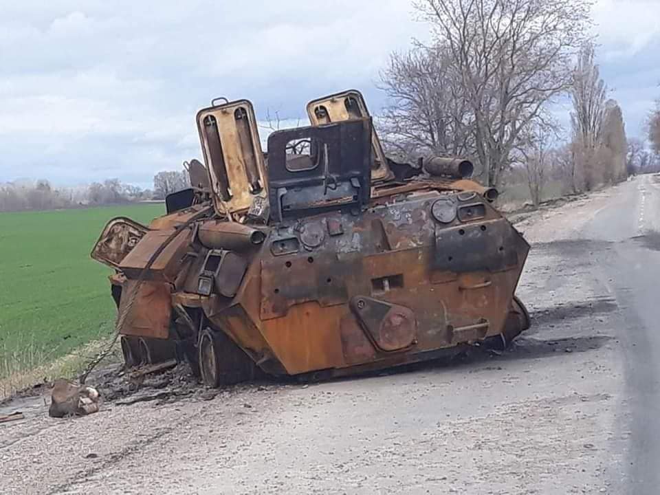 ВСУ рознесли колону орків на Чернігівщині ВСУ рознесли колону орків на Чернігівщині