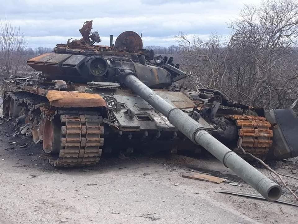 ВСУ рознесли колону орків на Чернігівщині ВСУ рознесли колону орків на Чернігівщині