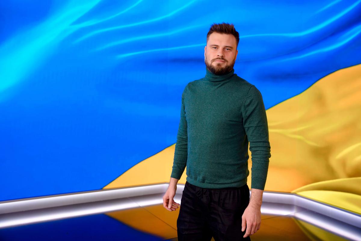 Що роблять ведучі 1+1 під час війни з РФ: Осадча шукає зниклих, а Вітвіцька організовує концерти Що роблять ведучі 1+1 під час війни з РФ: Осадча шукає зниклих, а Вітвіцька організовує концерти