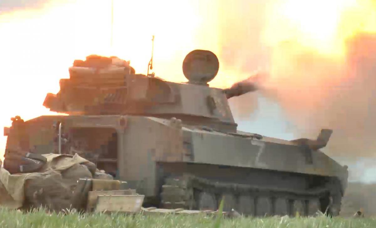 Объявили эвакуацию из Азовстали и открыли огонь: оккупанты обстреляли 'зеленый коридор' из Мариуполя