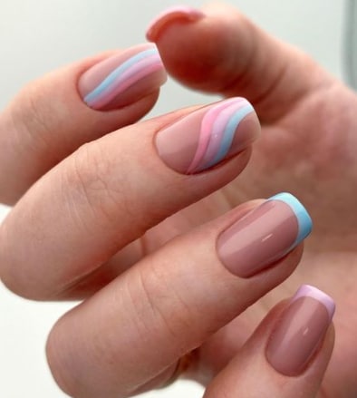 Френч маникюр 2022