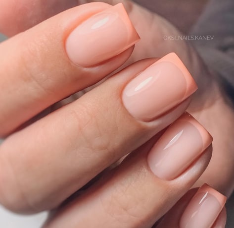 Френч маникюр 2022