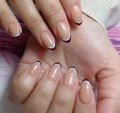 Френч маникюр 2022