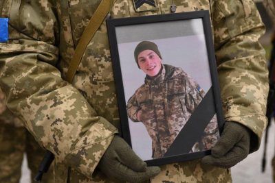 'Назар - справжній герой': боєць ЗСУ врятував 20 побратимів ціною власного життя 'Назар - справжній герой': боєць ЗСУ врятував 20 побратимів ціною власного життя