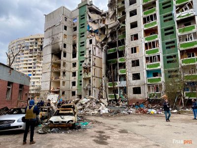 Безробітних українців відправлятимуть розбирати завали та будувати захисні споруди - Шмигаль