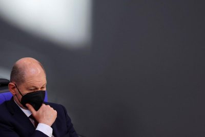 Шольц не хоче війни зі "наддержавою" Путіна - Німеччина відмовилася передавати потрібну Україні зброю