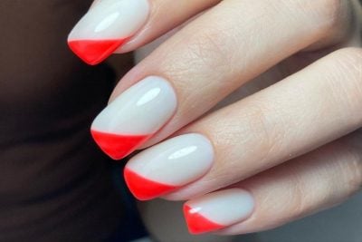 Сучасний френч манікюр 2022, що виглядає особливо красиво