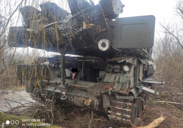 Так тікали, що "загубили" Бук: українські військові знайшли покинутий російський ЗРК