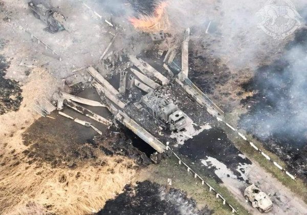 Тигр, Камаз і три Урали: українські військові підірвала міст і знищили колону техніки РФ